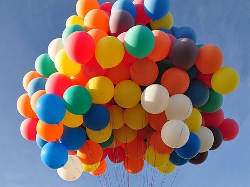 helium balloons